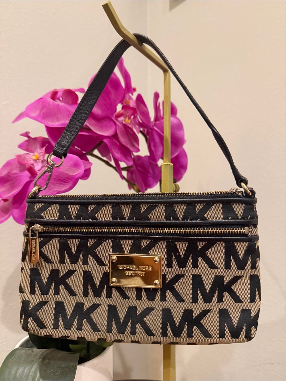 Michael Kors Tan and Black MK Logo Wristlet clutch card holder gallery design
